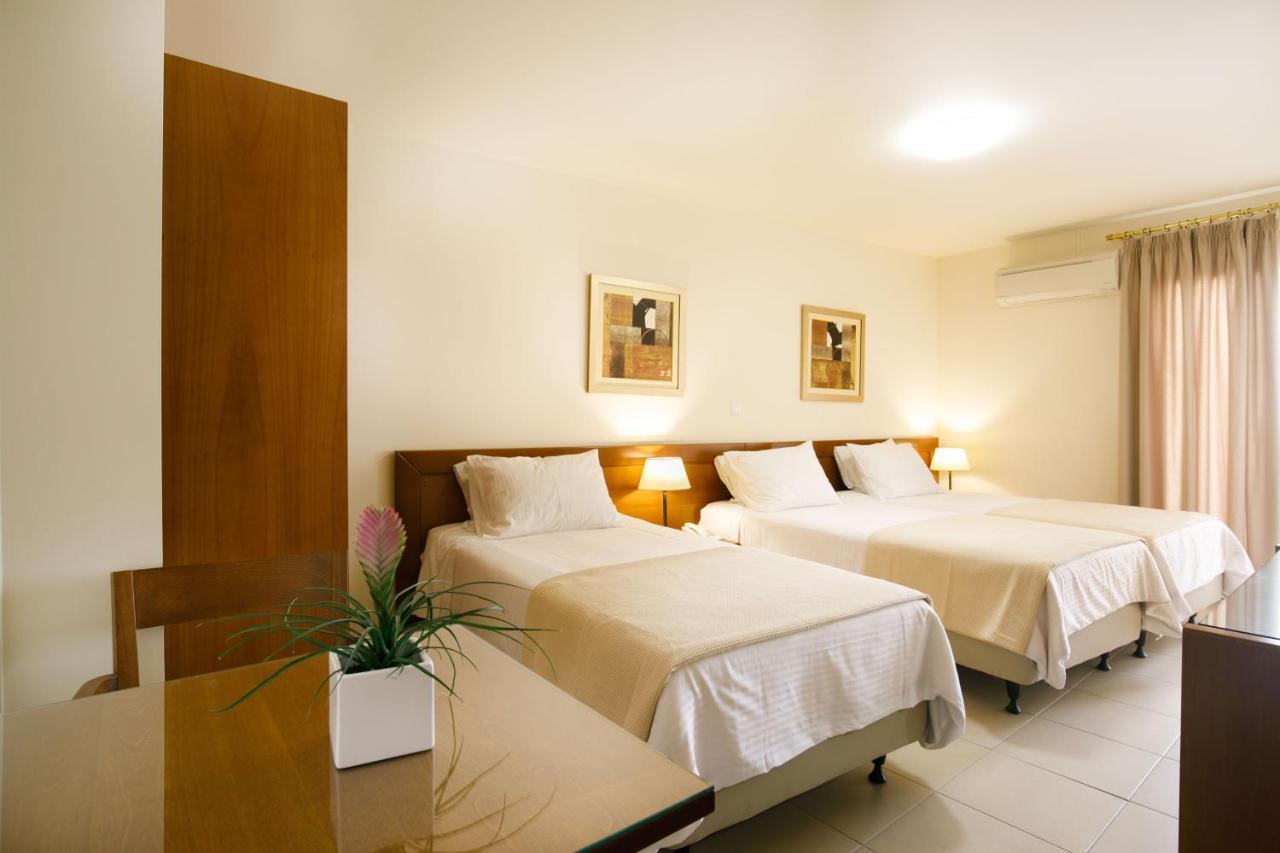 Hotel Athina Ламия Экстерьер фото