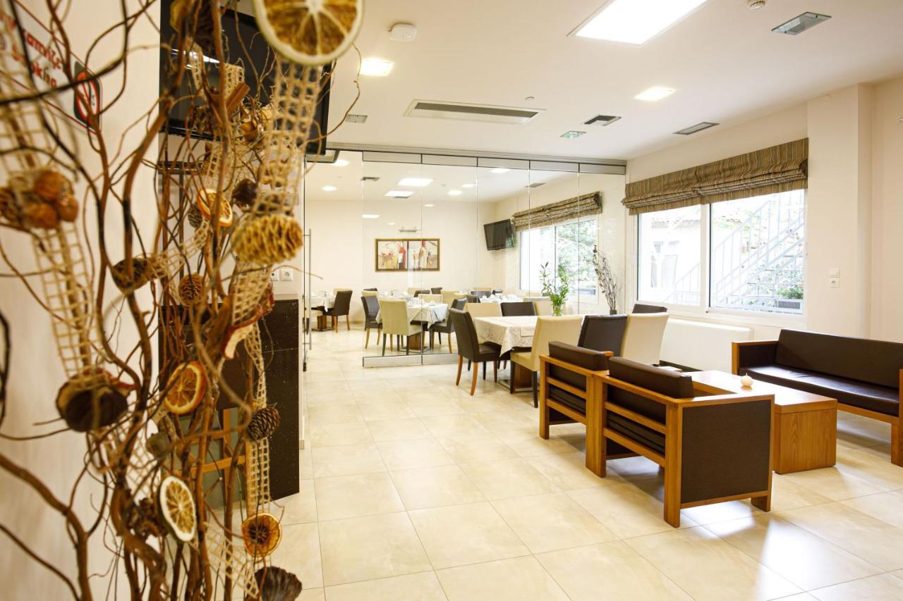 Hotel Athina Ламия Экстерьер фото